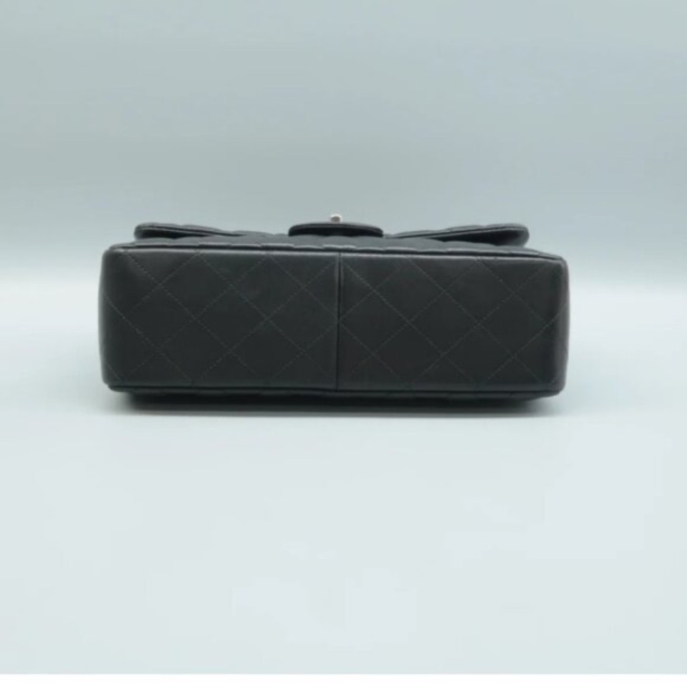 100% Authentic CHANEL CF Jumbo Black Leather Shoulder Bag - Picture 5 of 12